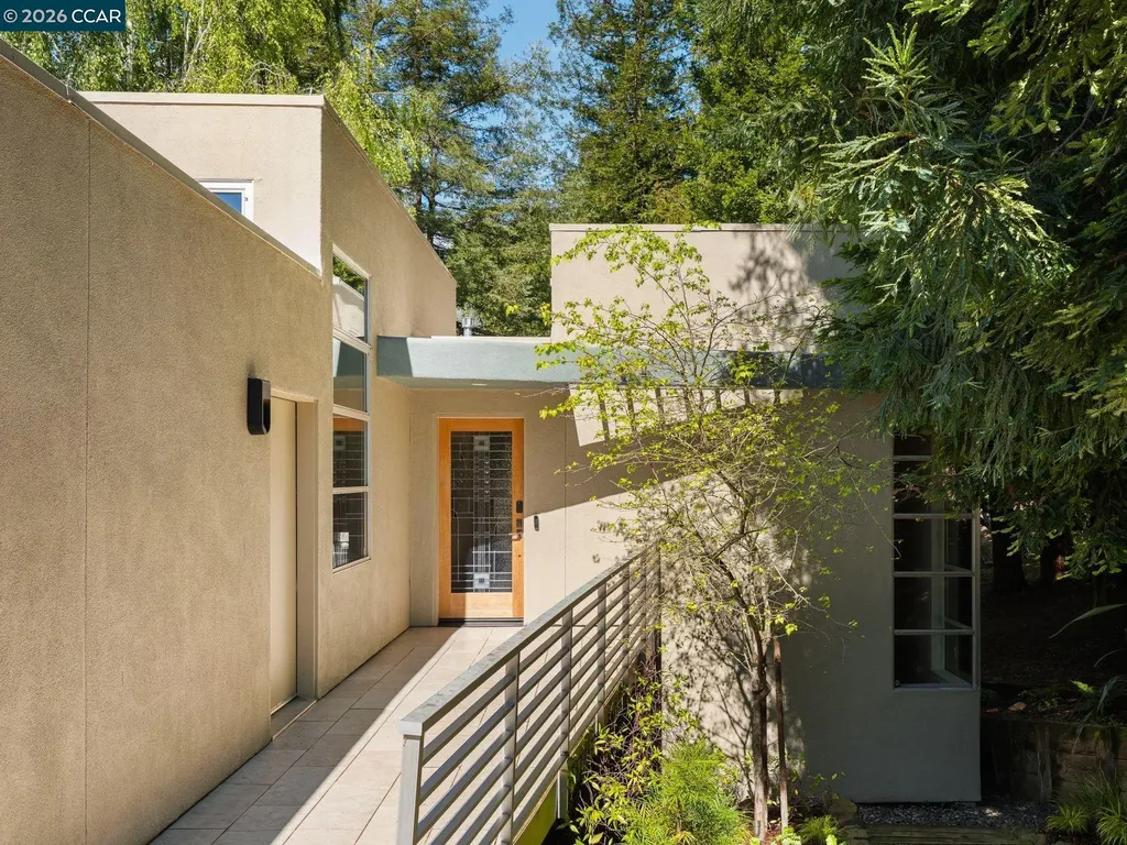 6 Dorothy Place Berkeley CA 94705