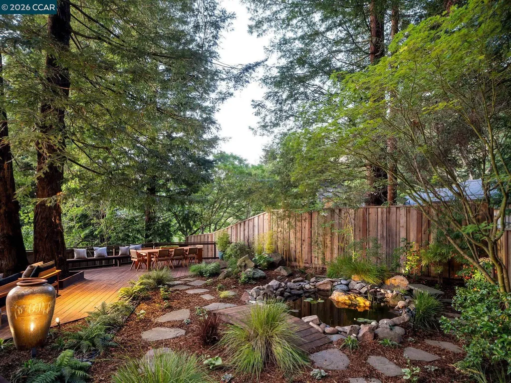 6 Dorothy Place Berkeley CA 94705