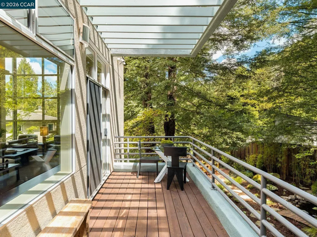 6 Dorothy Place Berkeley CA 94705