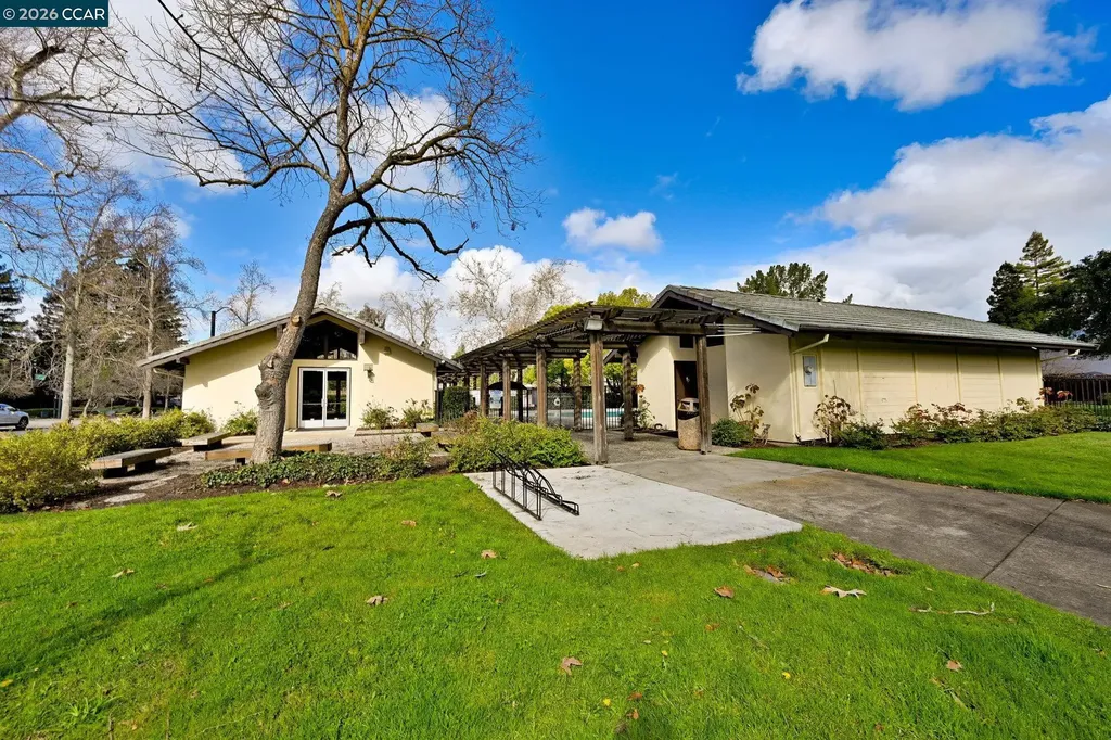 327 Sycamore Hill Court Danville CA 94526
