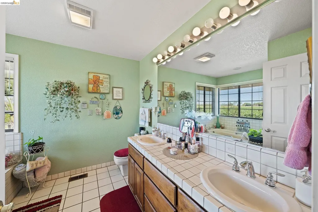 2445 Taylor Lane Byron CA 94514