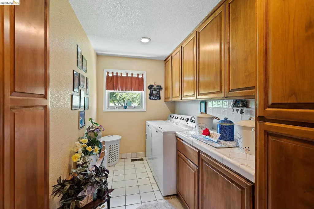2445 Taylor Lane Byron CA 94514