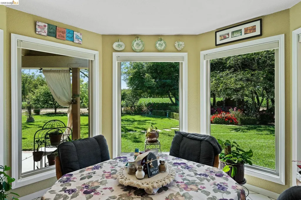 2445 Taylor Lane Byron CA 94514