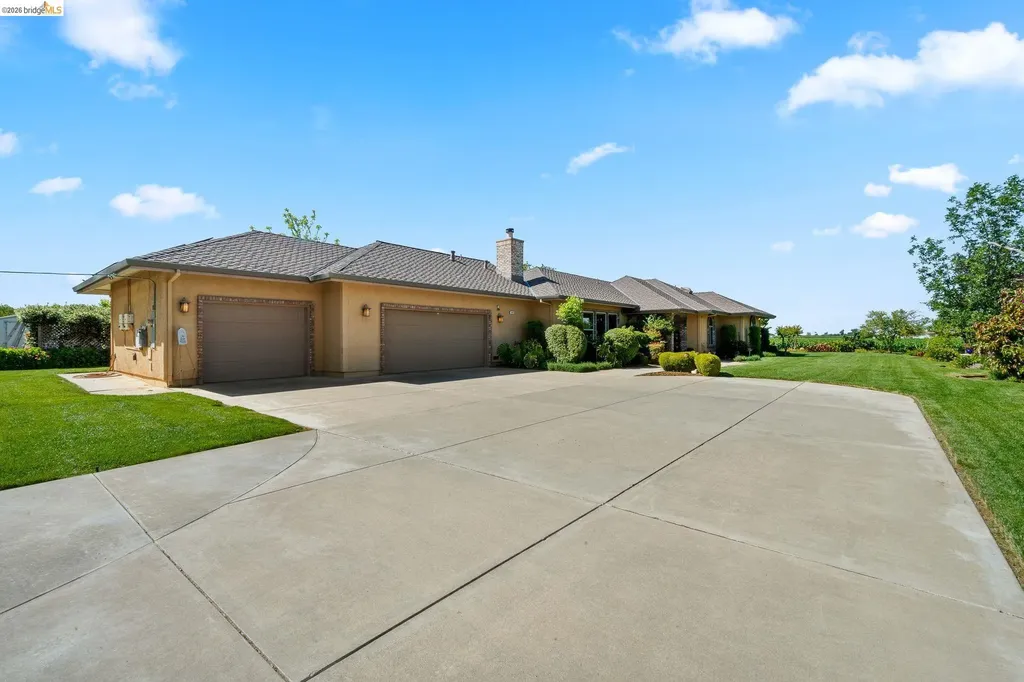 2445 Taylor Lane Byron CA 94514