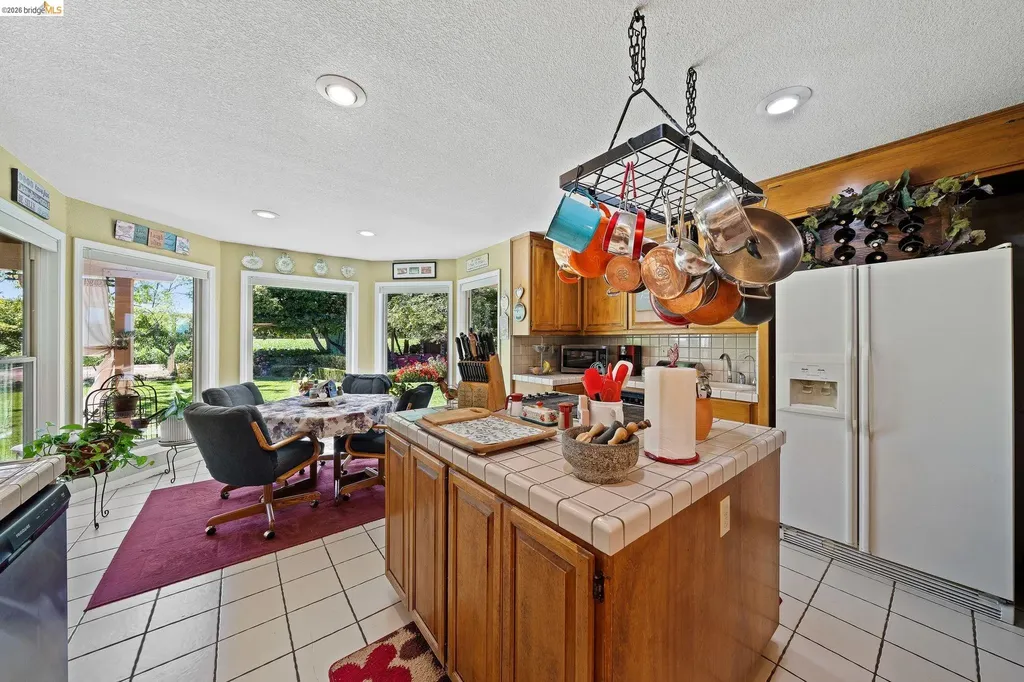 2445 Taylor Lane Byron CA 94514