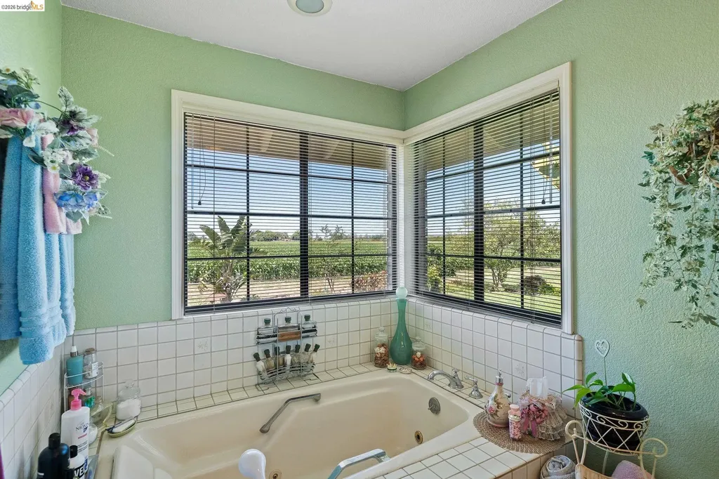 2445 Taylor Lane Byron CA 94514