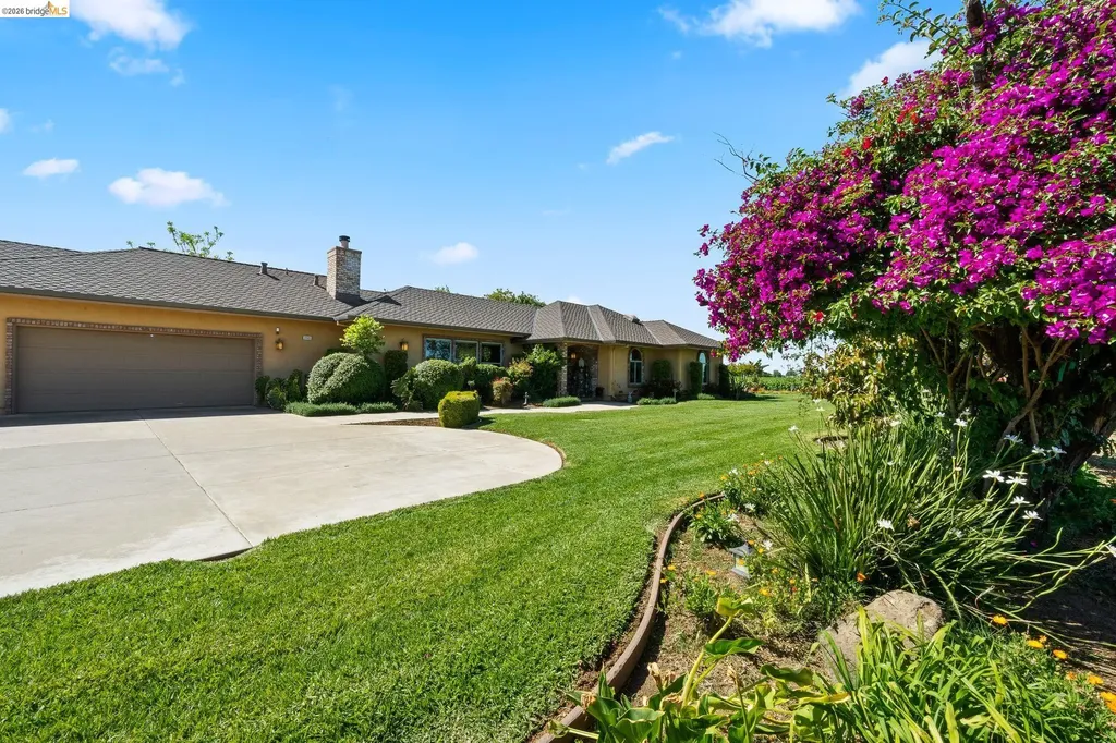 2445 Taylor Lane Byron CA 94514
