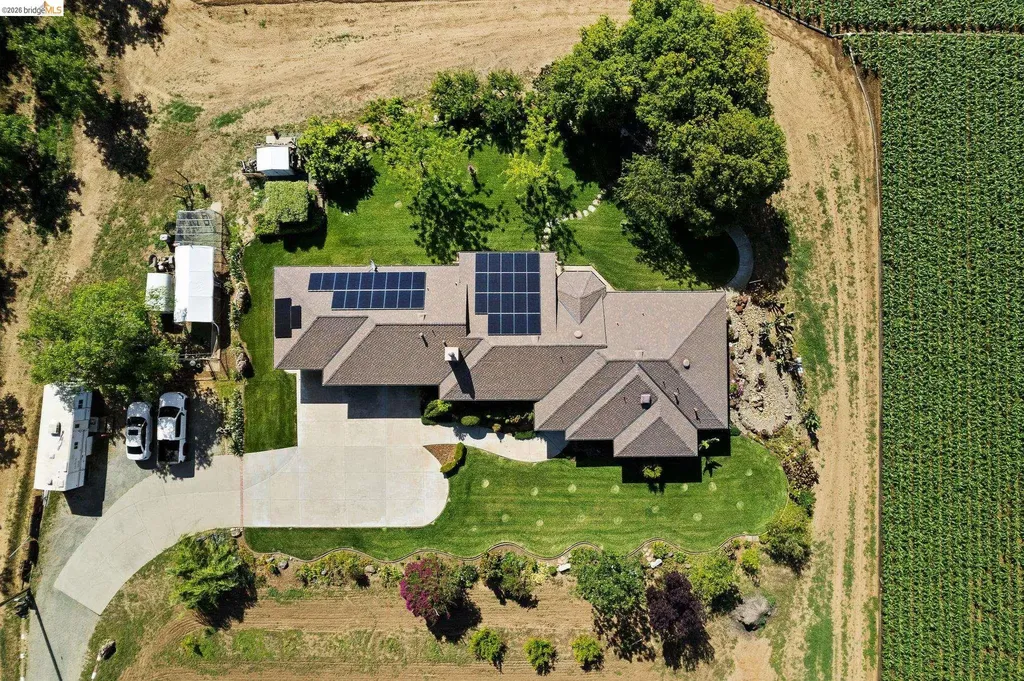 2445 Taylor Lane Byron CA 94514