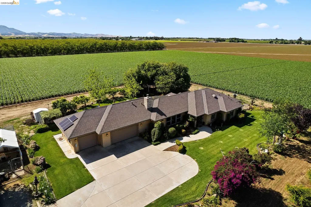 2445 Taylor Lane Byron CA 94514