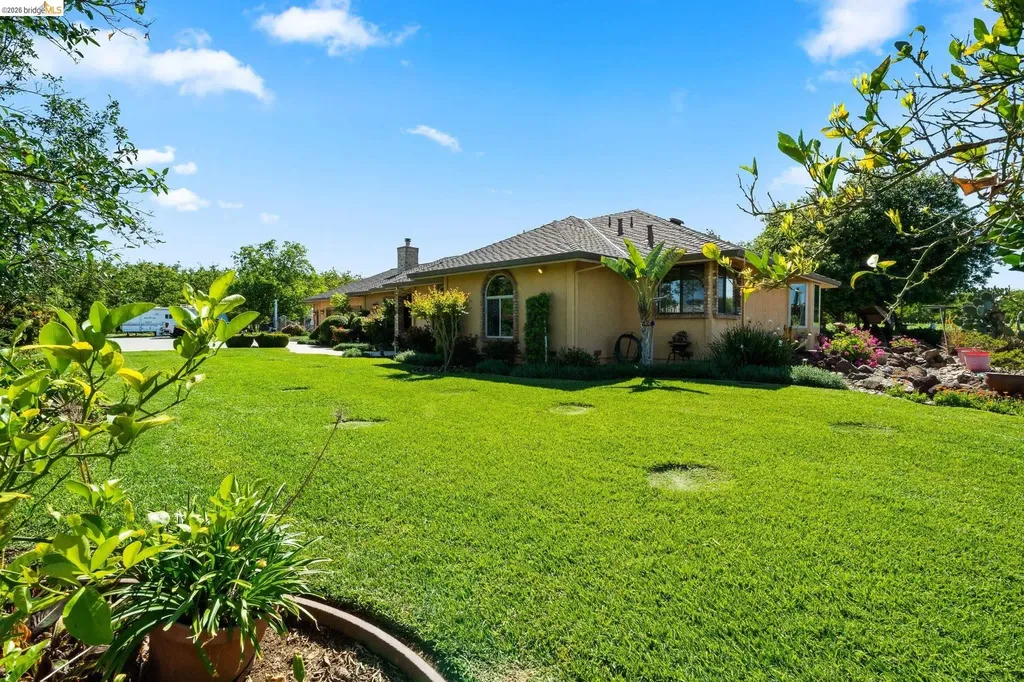 2445 Taylor Lane Byron CA 94514