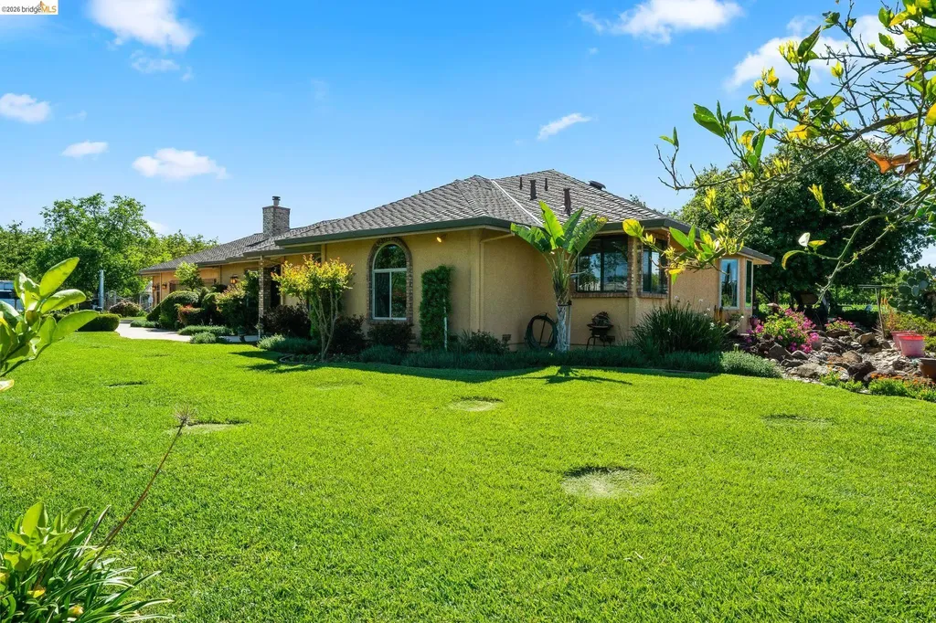 2445 Taylor Lane Byron CA 94514