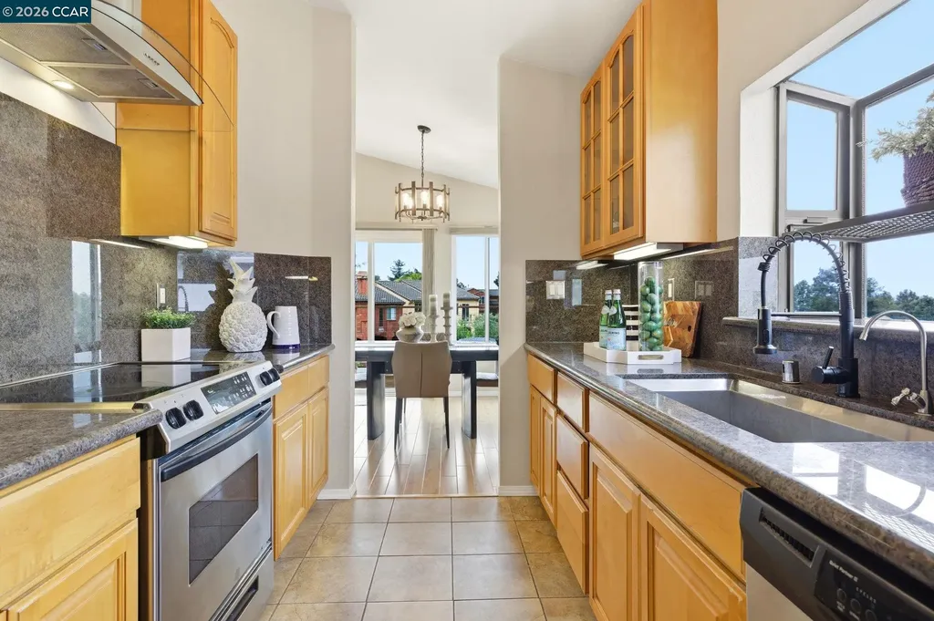 2614 Pepperwood Place Hayward CA 94541