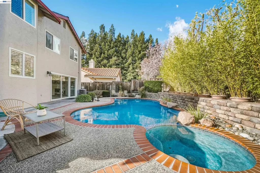 280 Summerford Circle San Ramon CA 94583