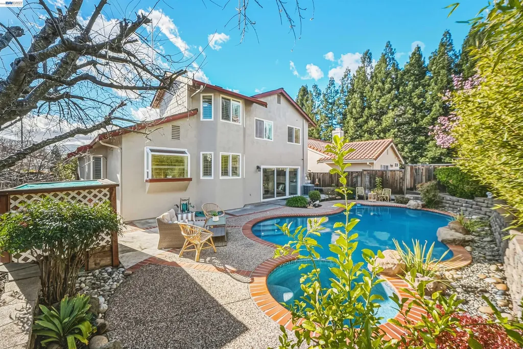 280 Summerford Circle San Ramon CA 94583