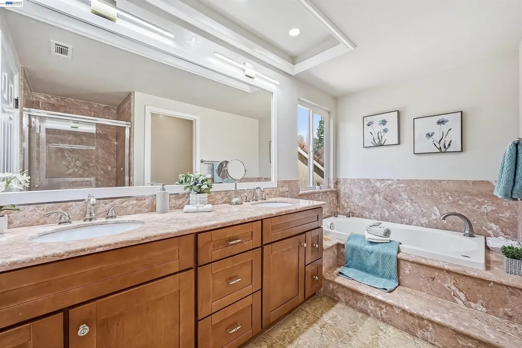 280 Summerford Circle San Ramon CA 94583
