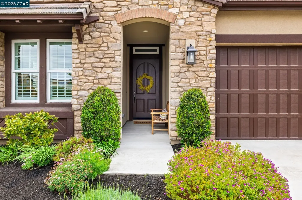1760 Merlot Circle Brentwood CA 94513