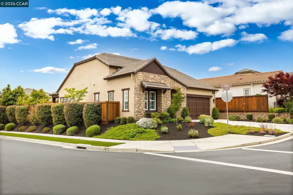1760 Merlot Circle Brentwood CA 94513