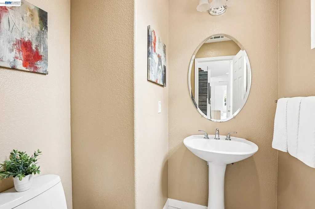 5919 Topsfield Circle Dublin CA 94568
