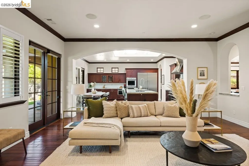 23 Stonebrae Road Hayward CA 94542