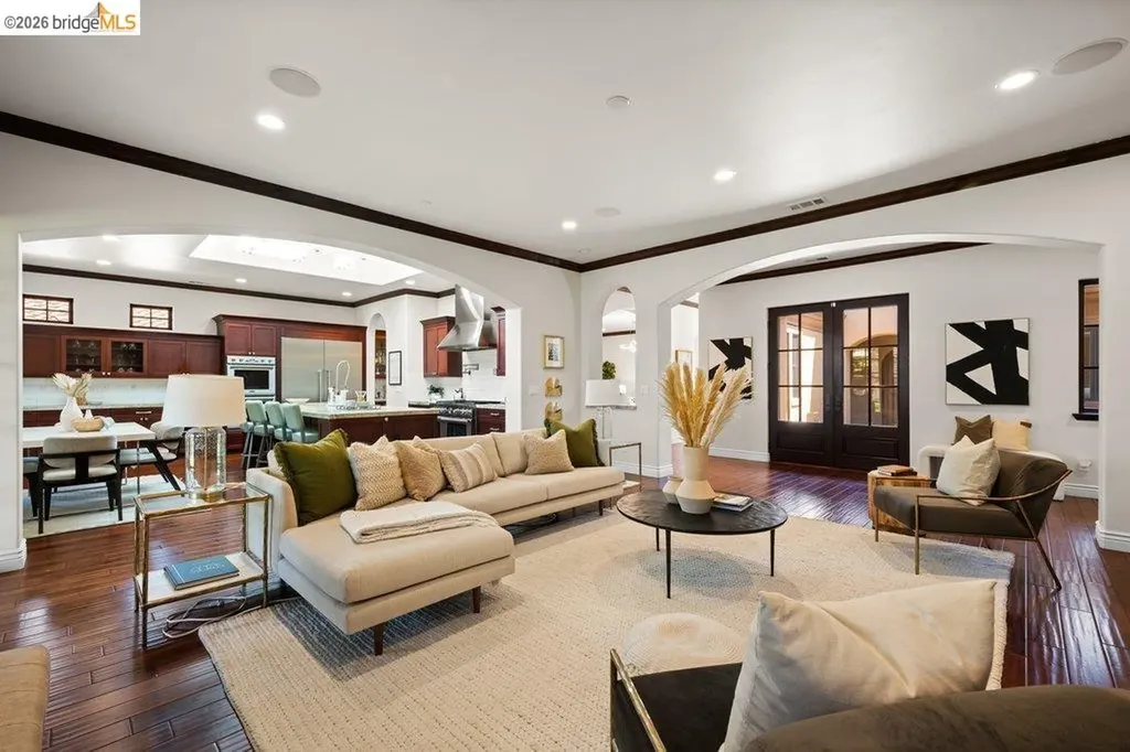 23 Stonebrae Road Hayward CA 94542