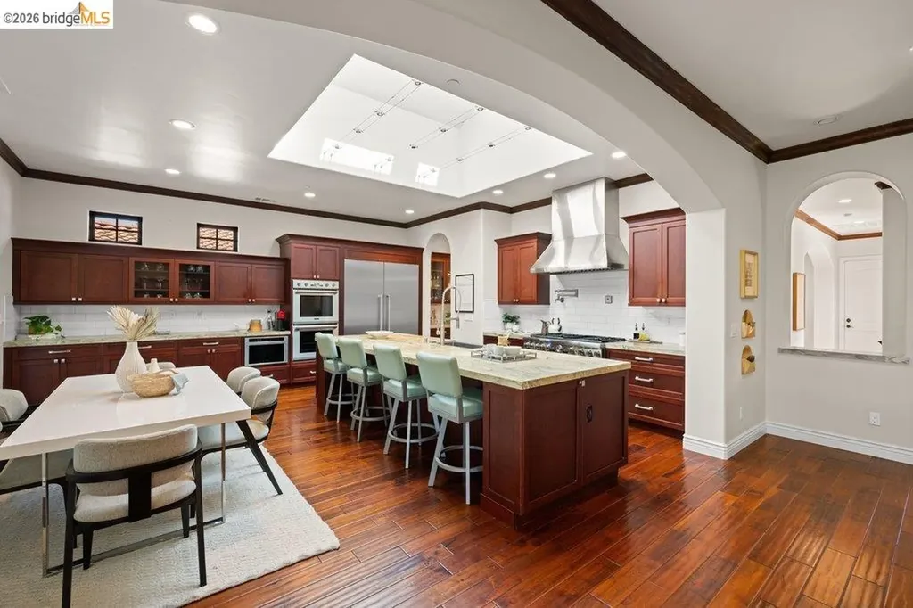 23 Stonebrae Road Hayward CA 94542