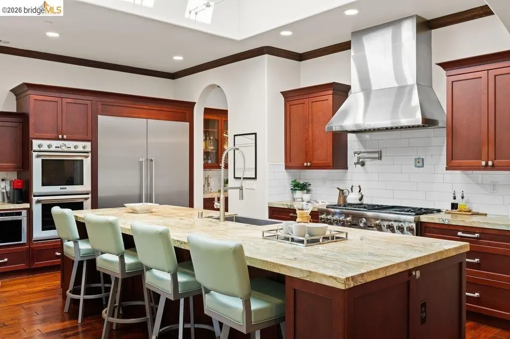 23 Stonebrae Road Hayward CA 94542