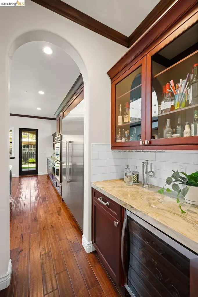 23 Stonebrae Road Hayward CA 94542