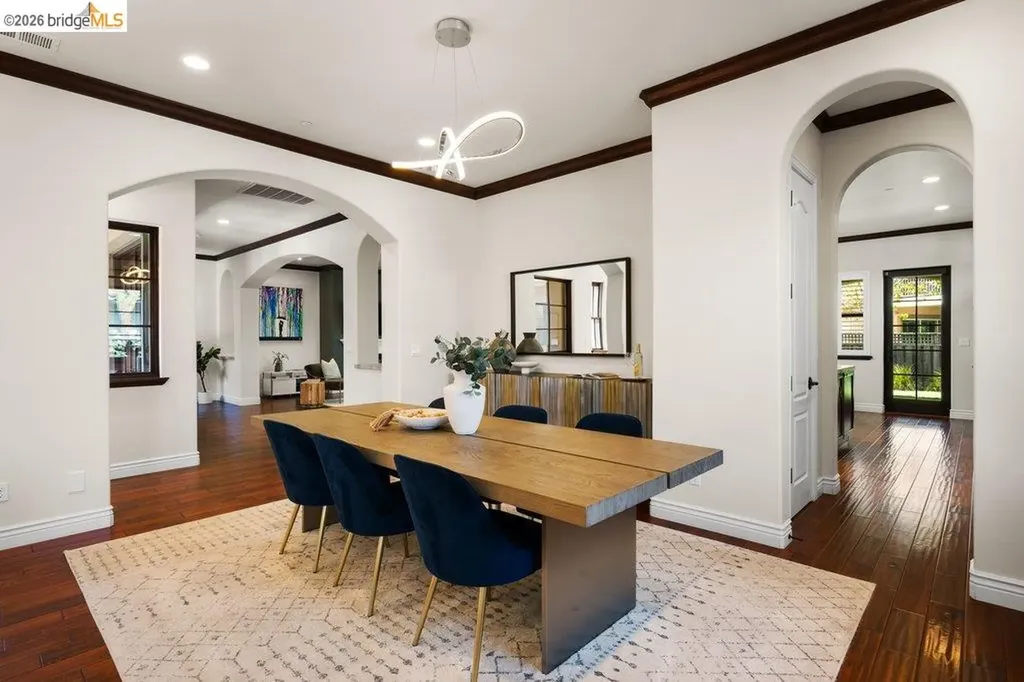 23 Stonebrae Road Hayward CA 94542