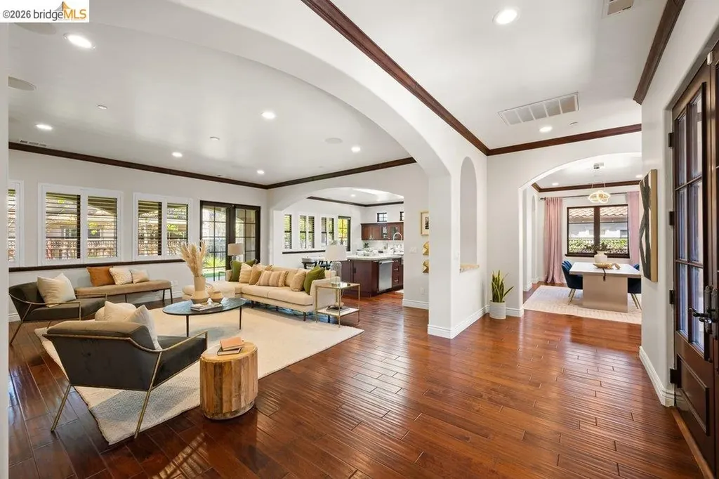 23 Stonebrae Road Hayward CA 94542