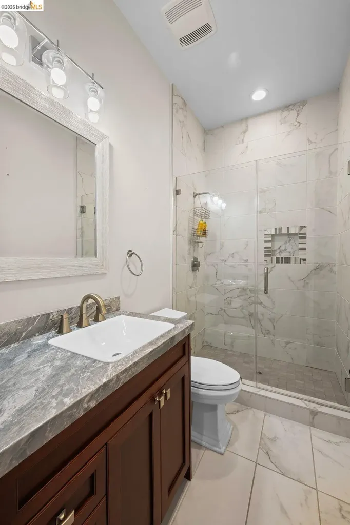 23 Stonebrae Road Hayward CA 94542