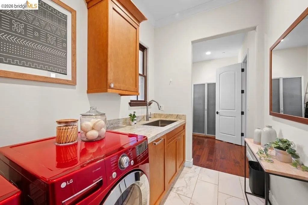 23 Stonebrae Road Hayward CA 94542