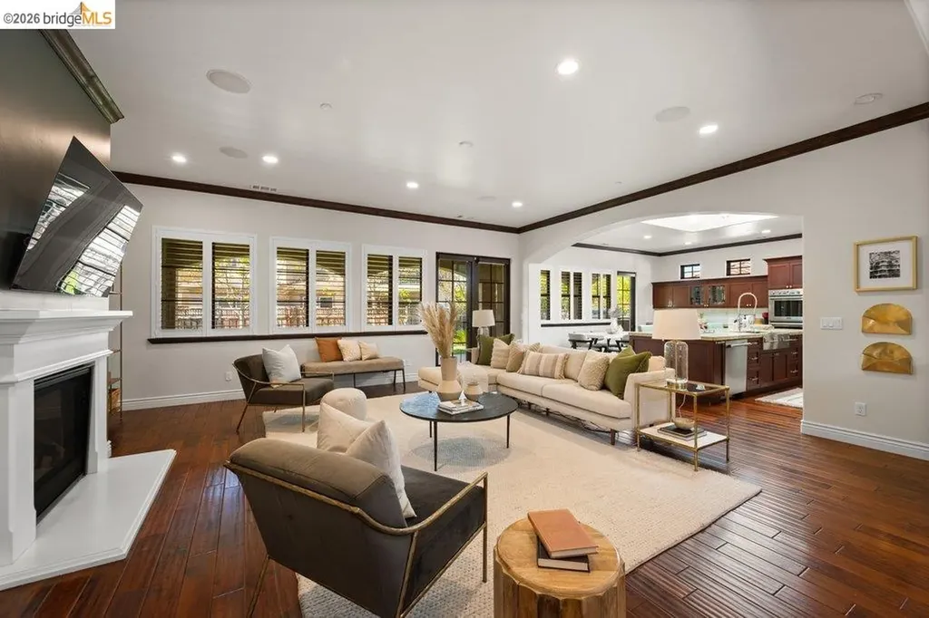 23 Stonebrae Road Hayward CA 94542