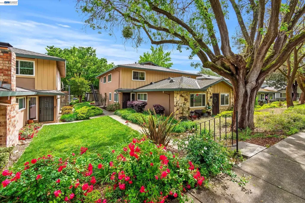 2243 Segundo Court Pleasanton CA 94588