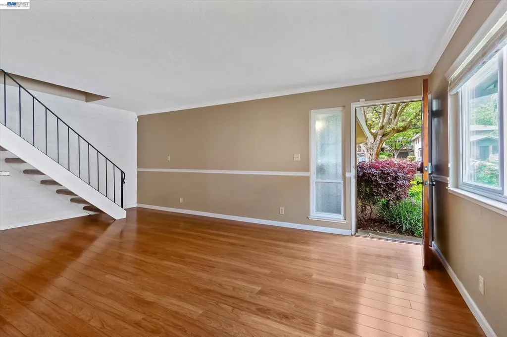 2243 Segundo Court Pleasanton CA 94588