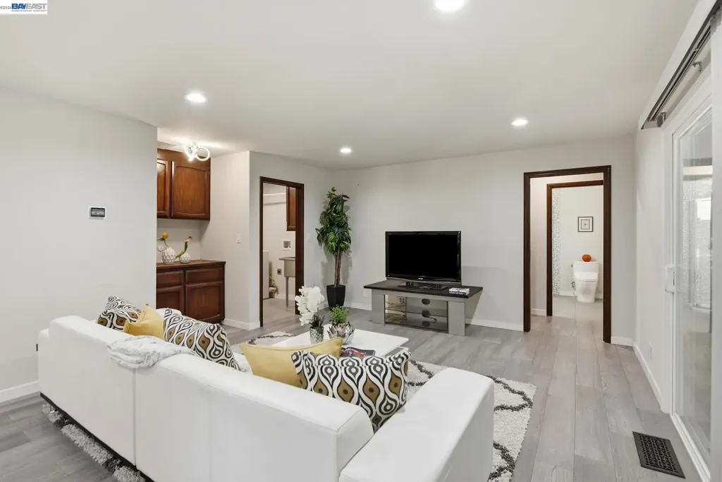 44304 Paiute Court Fremont CA 94539
