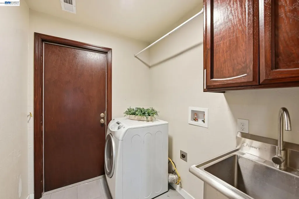 44304 Paiute Court Fremont CA 94539