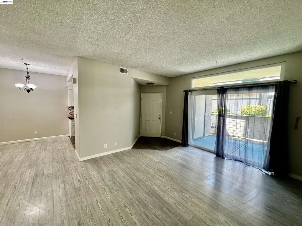 2934 Flint Street Union City CA 94587