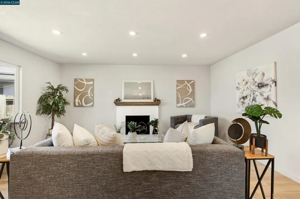 58 Coronado Court Pittsburg CA 94565