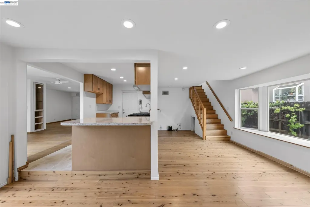 22719 Corkwood Street Hayward CA 94541