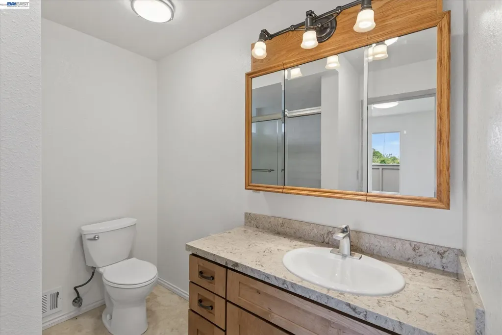 22719 Corkwood Street Hayward CA 94541