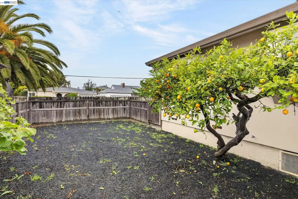 22719 Corkwood Street Hayward CA 94541