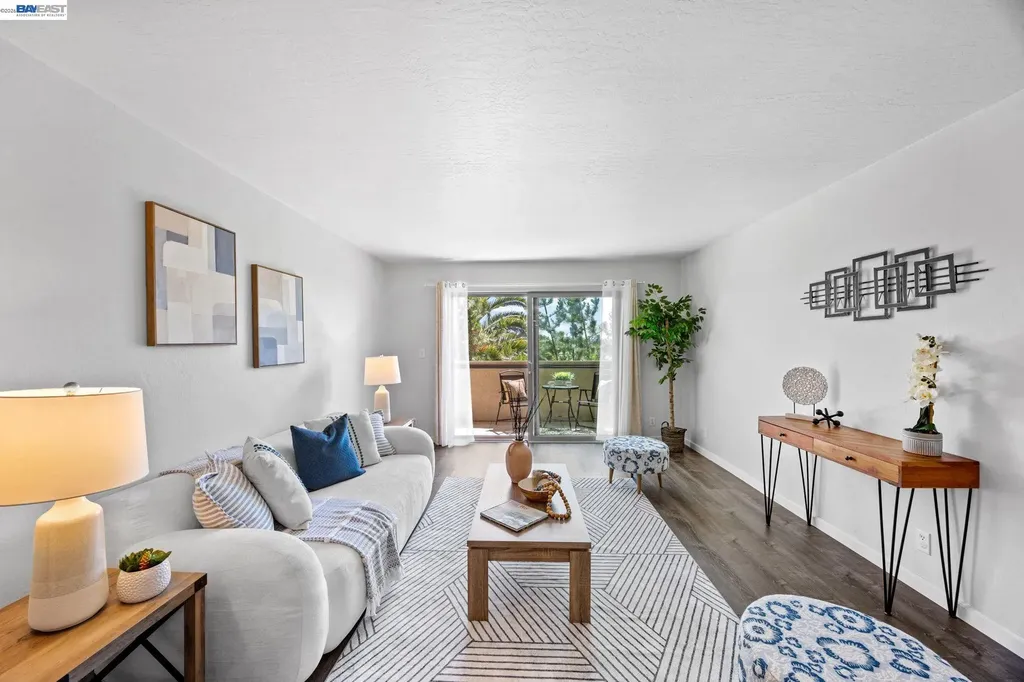 955 Shorepoint Court Alameda CA 94501