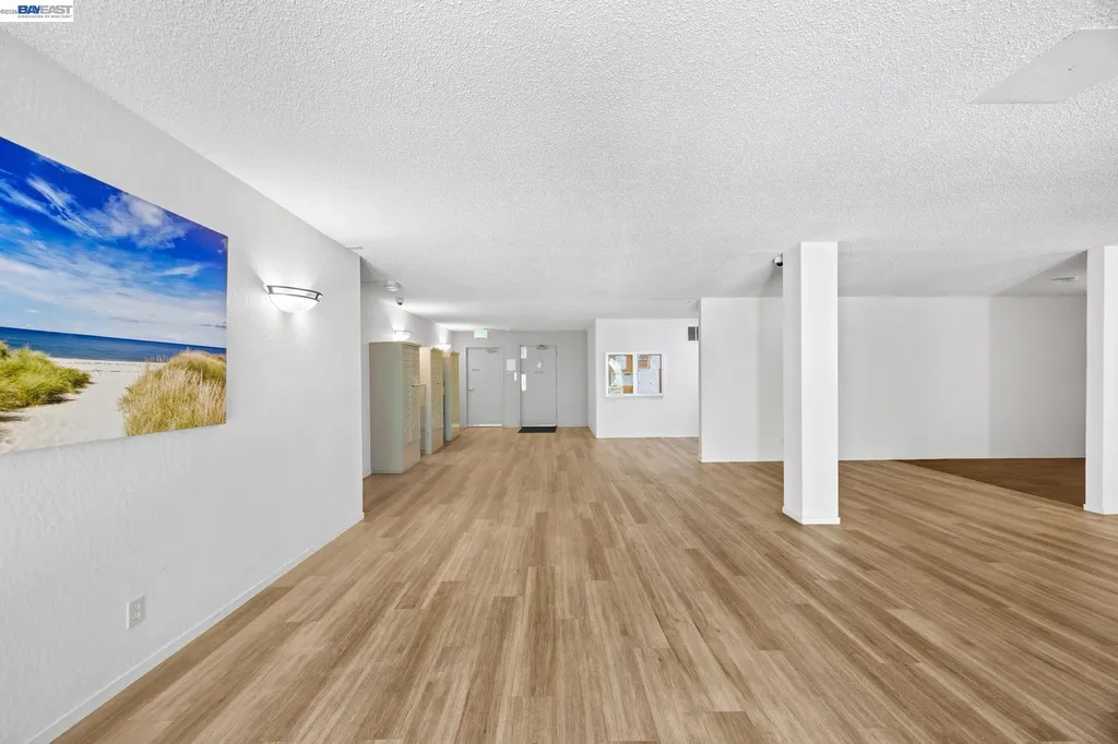955 Shorepoint Court Alameda CA 94501