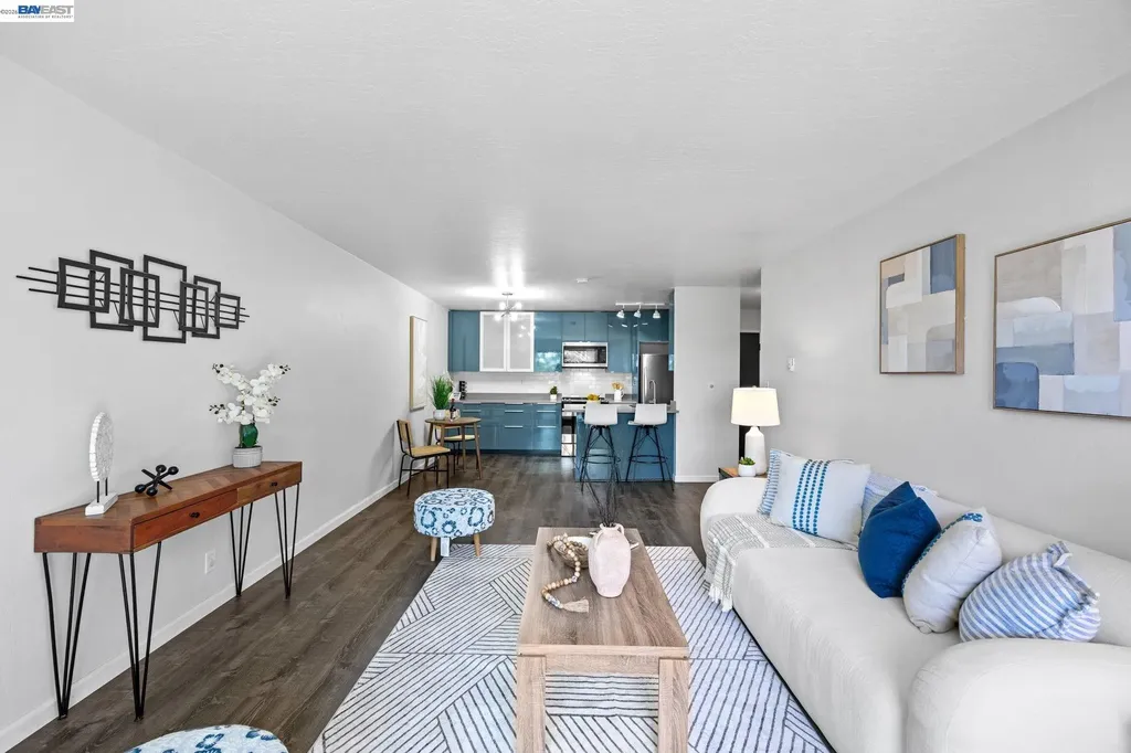 955 Shorepoint Court Alameda CA 94501