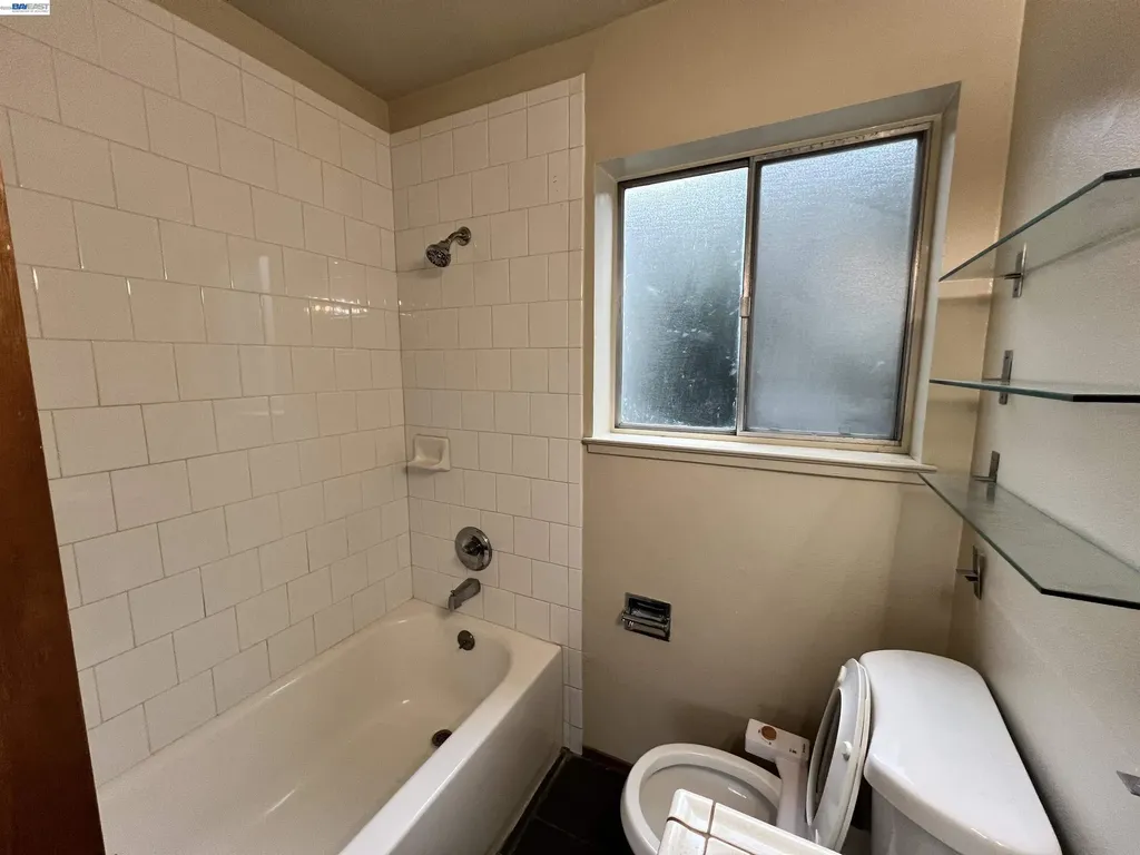 2418 Ashby Avenue Berkeley CA 94705
