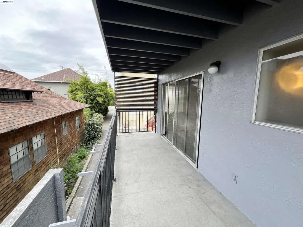 2418 Ashby Avenue Berkeley CA 94705