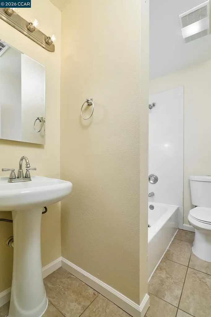 300 Radcliffe Drive Vallejo CA 94589