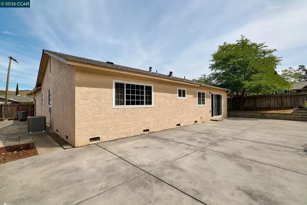 300 Radcliffe Drive Vallejo CA 94589