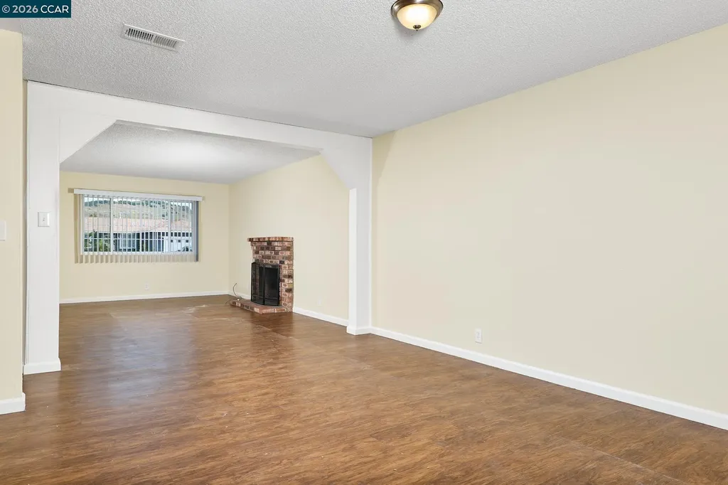 300 Radcliffe Drive Vallejo CA 94589