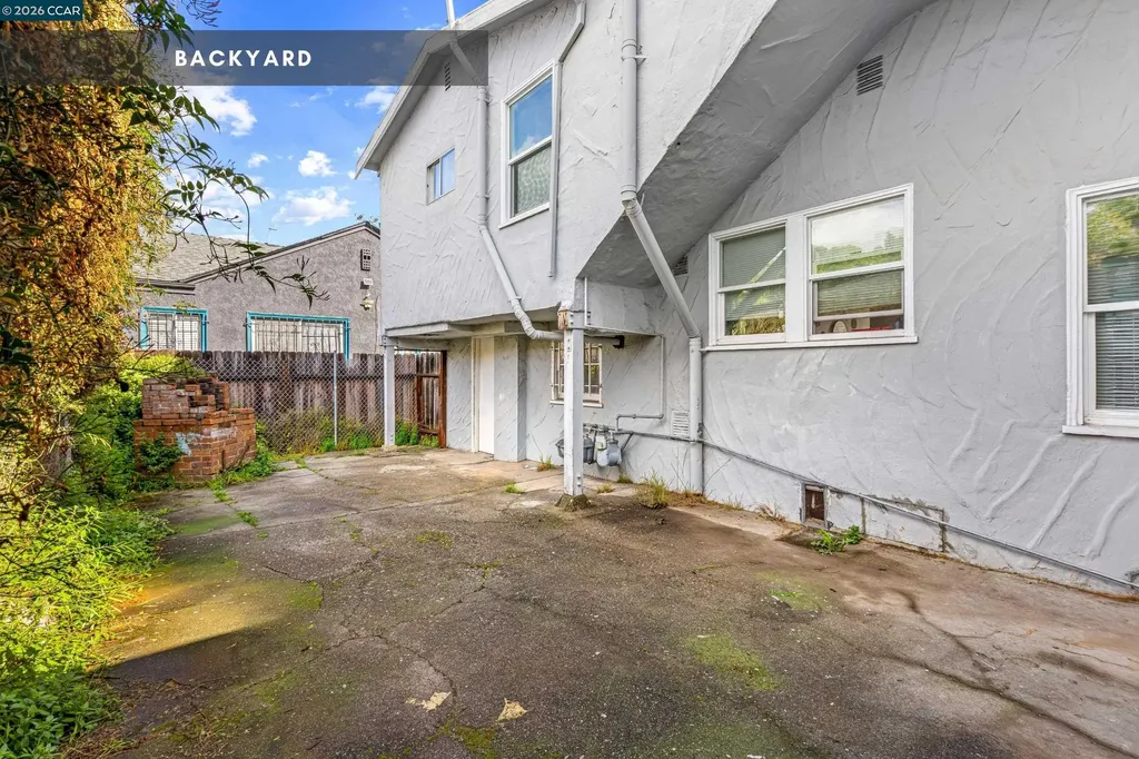 2353 82nd Avenue Oakland CA 94605